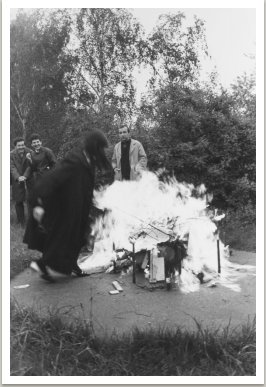 Druhá manifestace aktuálního umění, 1965              
