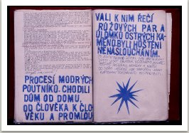 Hesla a plakáty AKTUAL