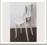 Socha židle, 1964, dřevo, textil, disperse, 100x40x45 cm