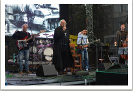 Koncert kapely Aktual, k smutnému výročí invaze spojeneckých armád 1968, Václavské náměstí, 21. srpna 2016